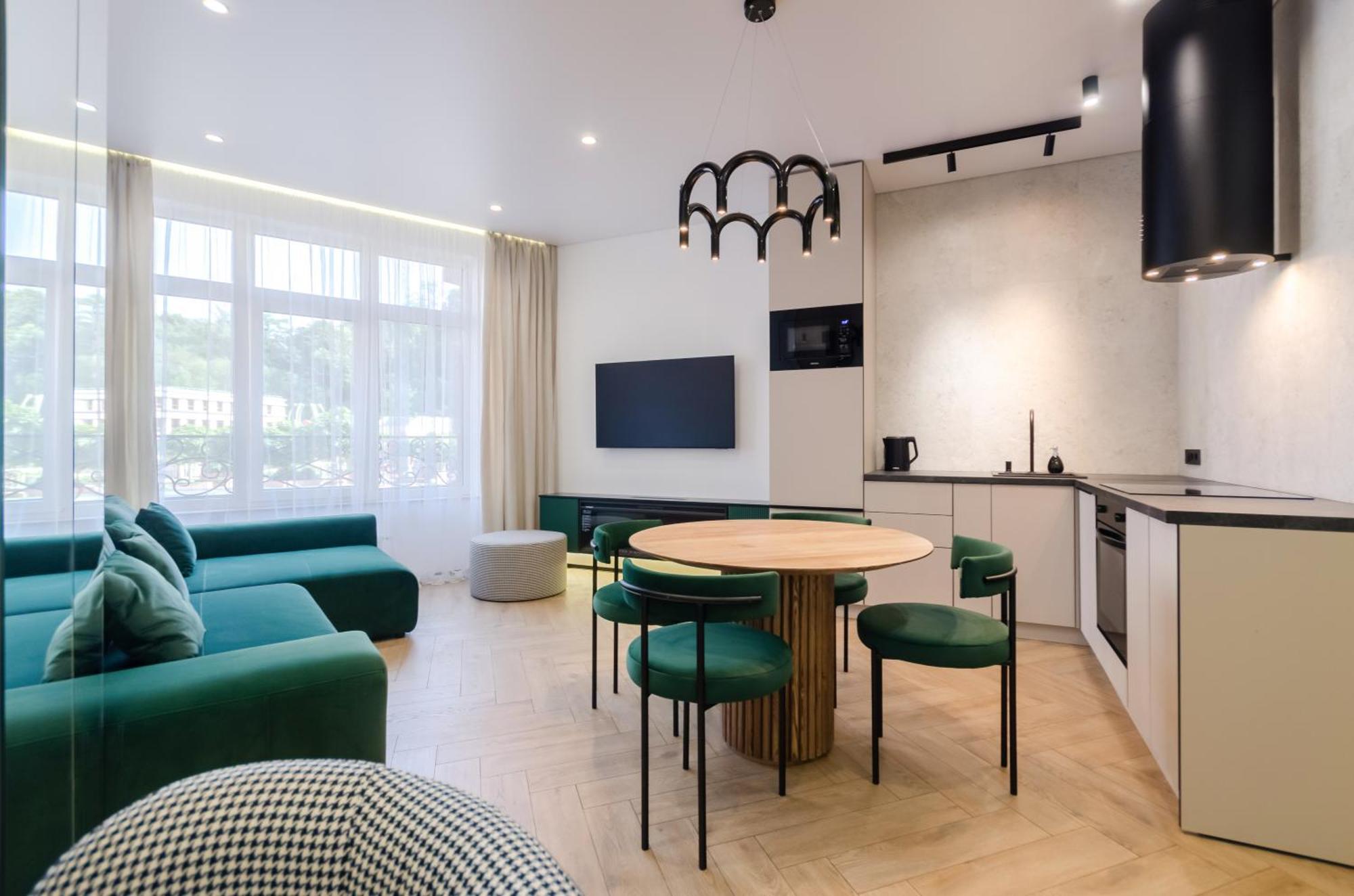 Petrovdom 2-76 Luxury Living In Rc Pechersk Plaza Kiev Buitenkant foto
