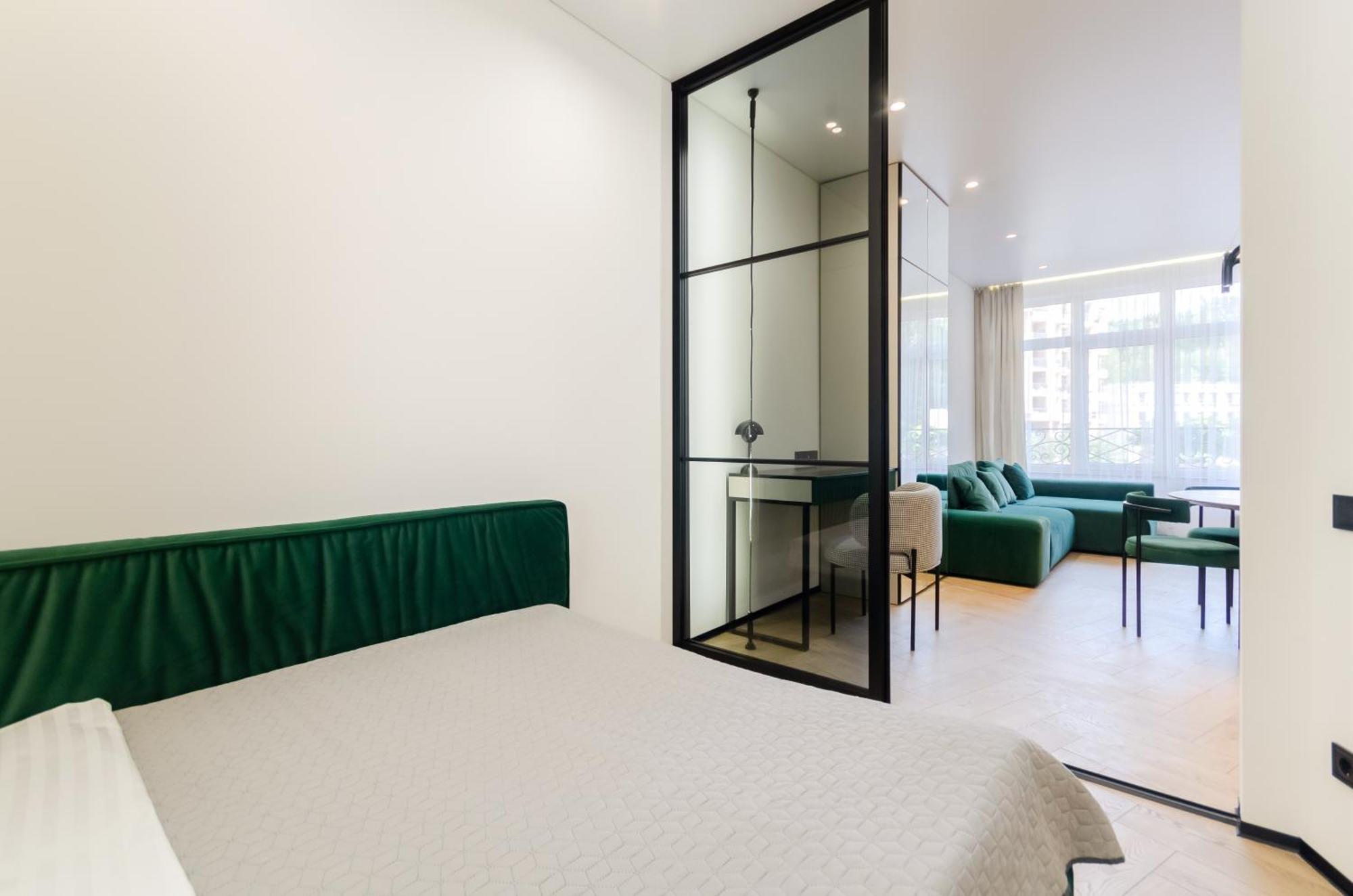 Petrovdom 2-76 Luxury Living In Rc Pechersk Plaza Kiev Buitenkant foto