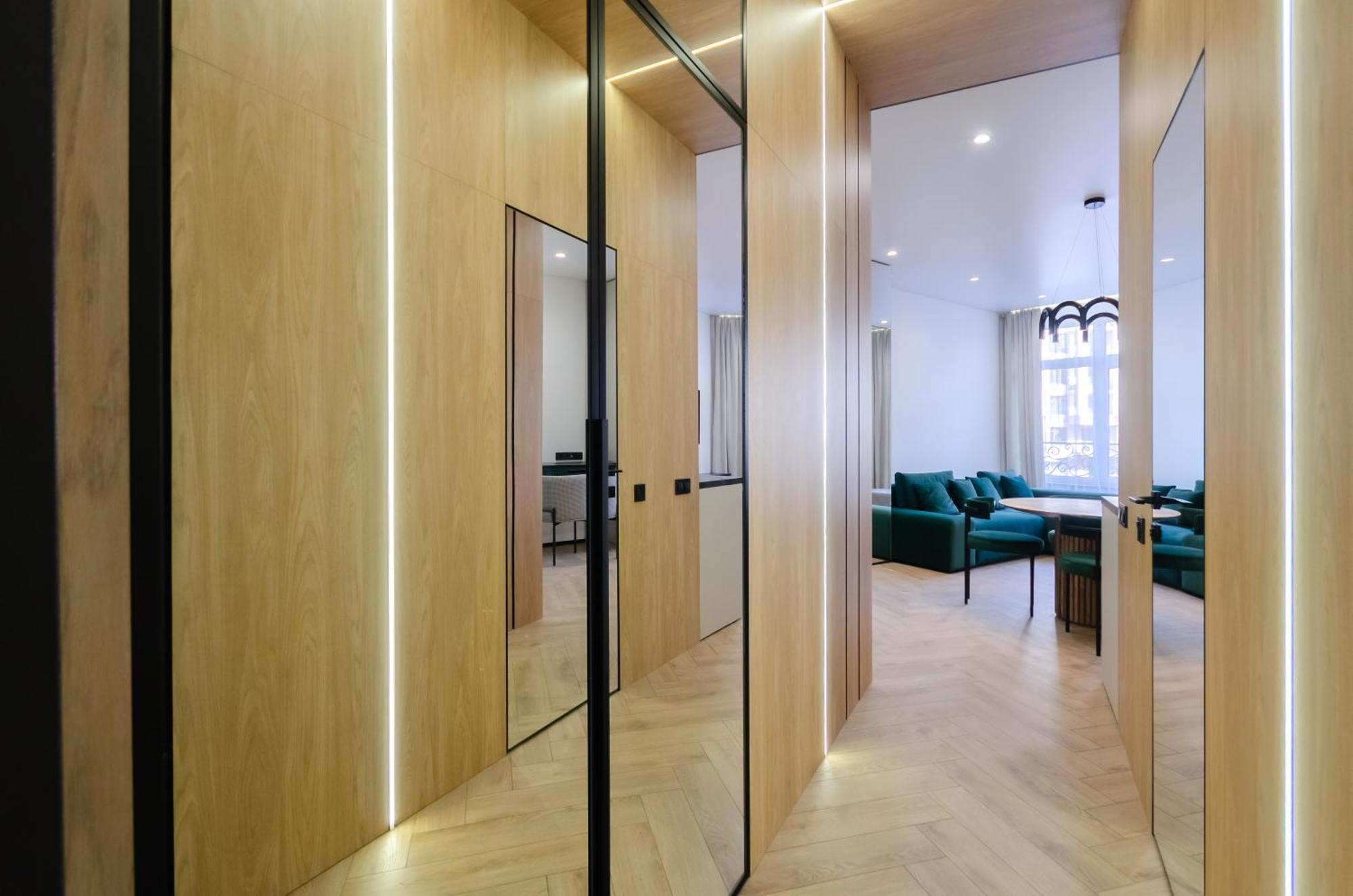Petrovdom 2-76 Luxury Living In Rc Pechersk Plaza Kiev Buitenkant foto