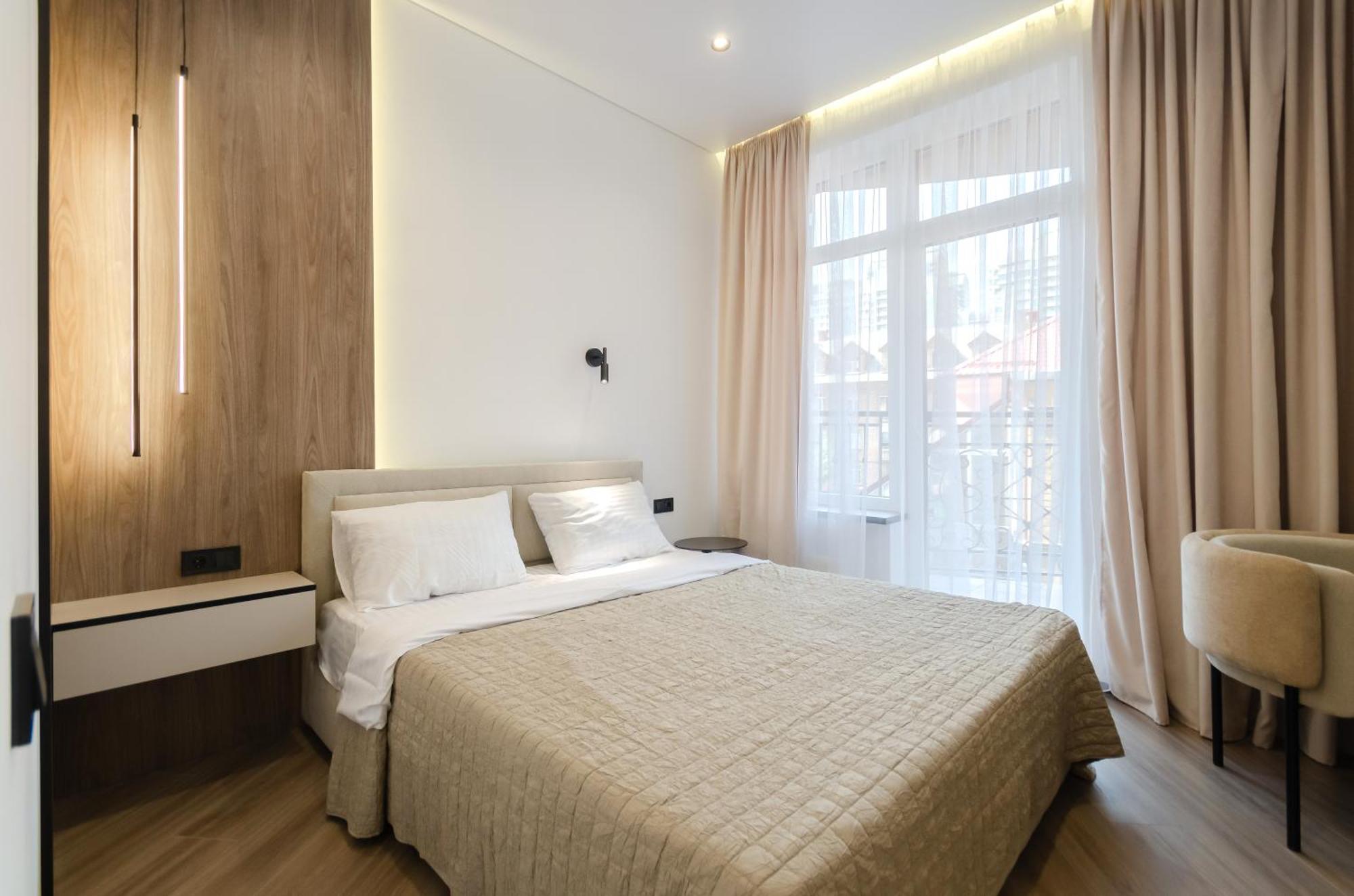 Petrovdom 2-76 Luxury Living In Rc Pechersk Plaza Kiev Buitenkant foto