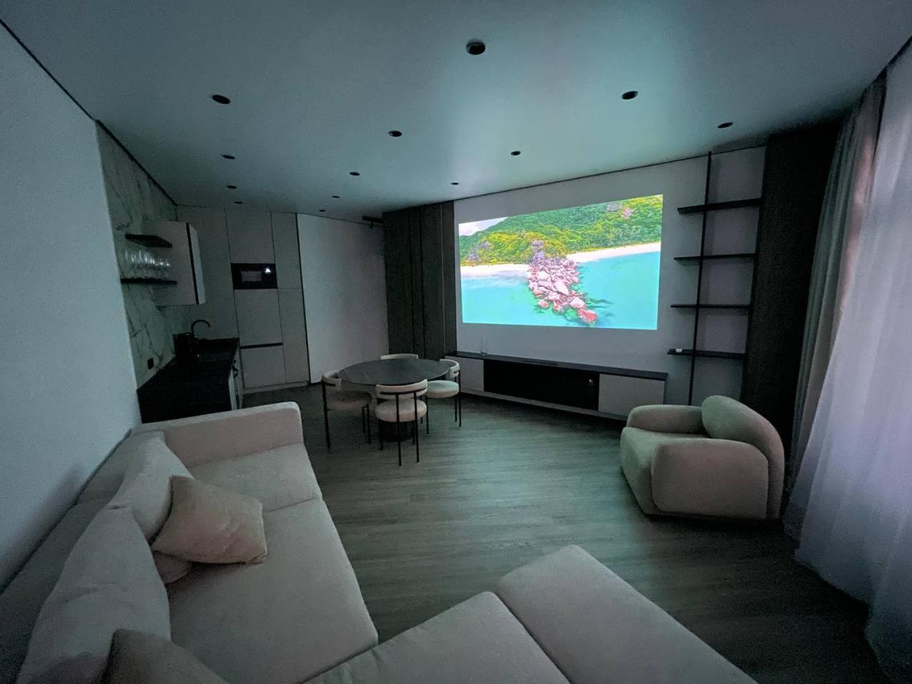 Petrovdom 2-76 Luxury Living In Rc Pechersk Plaza Kiev Buitenkant foto