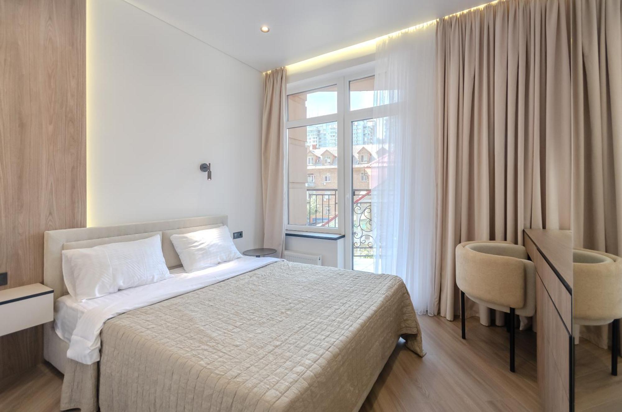Petrovdom 2-76 Luxury Living In Rc Pechersk Plaza Kiev Buitenkant foto