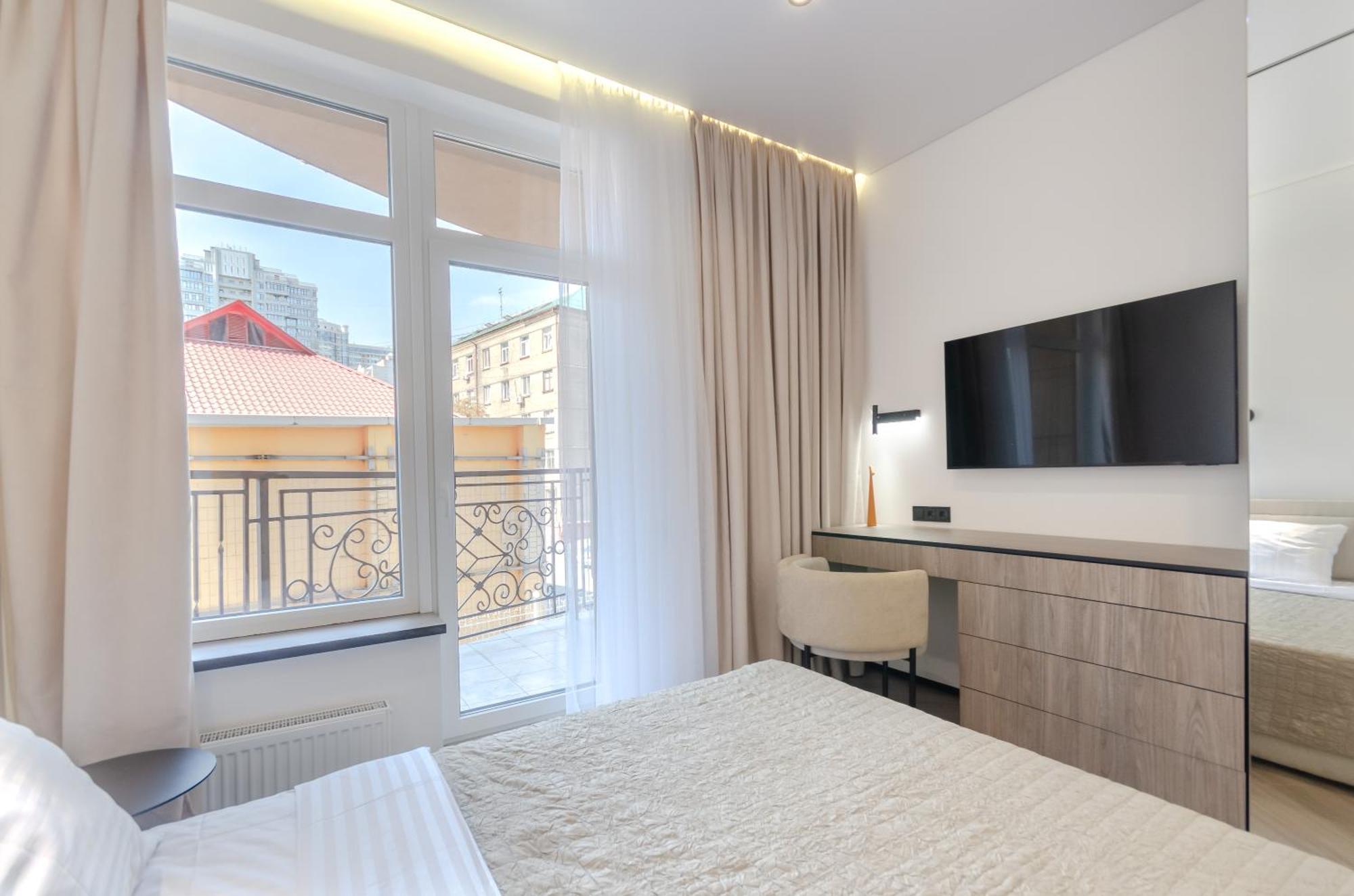 Petrovdom 2-76 Luxury Living In Rc Pechersk Plaza Kiev Buitenkant foto