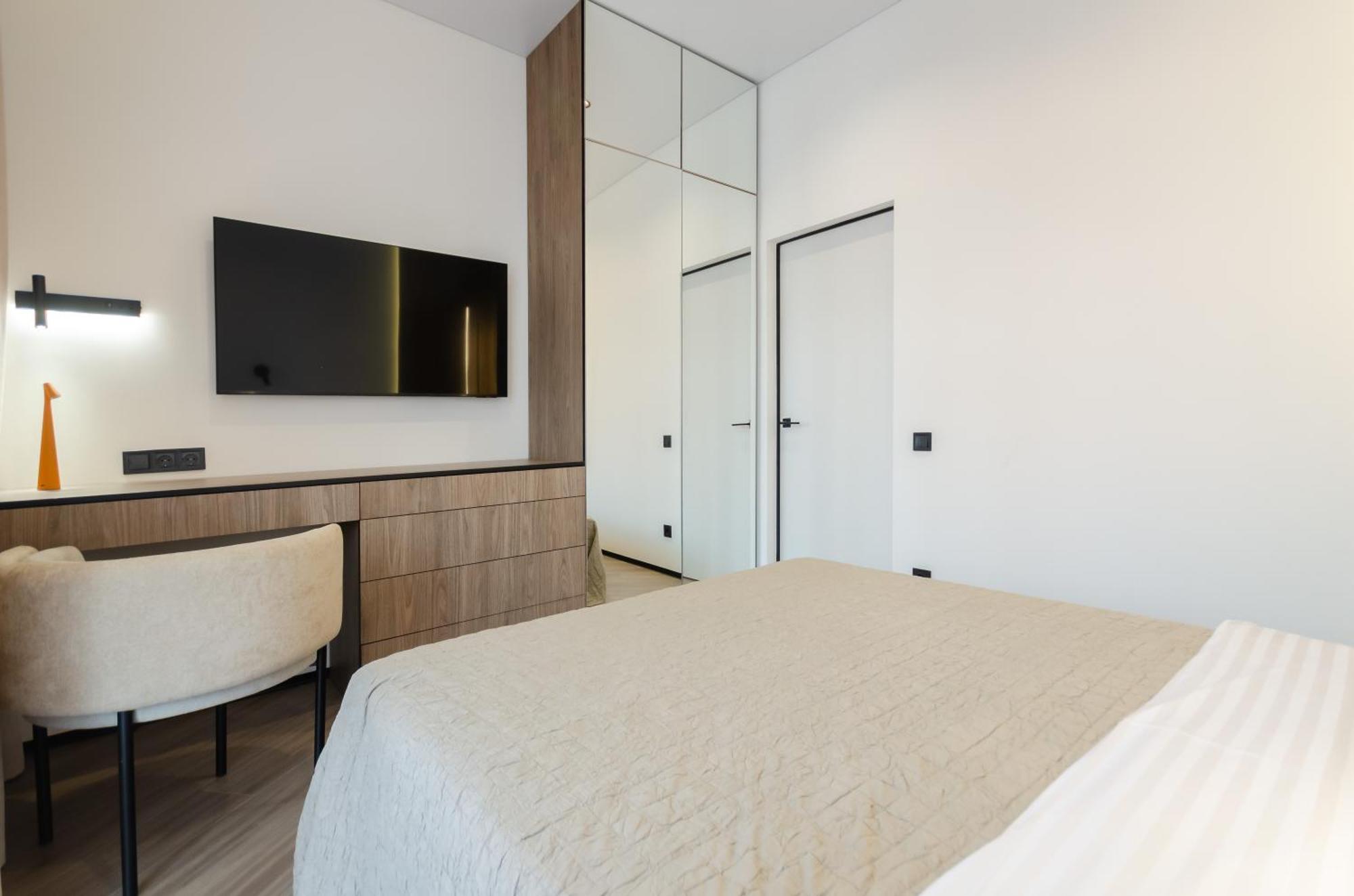 Petrovdom 2-76 Luxury Living In Rc Pechersk Plaza Kiev Buitenkant foto