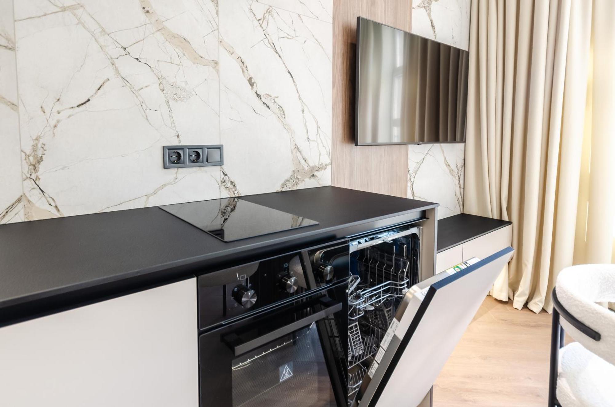 Petrovdom 2-76 Luxury Living In Rc Pechersk Plaza Kiev Buitenkant foto